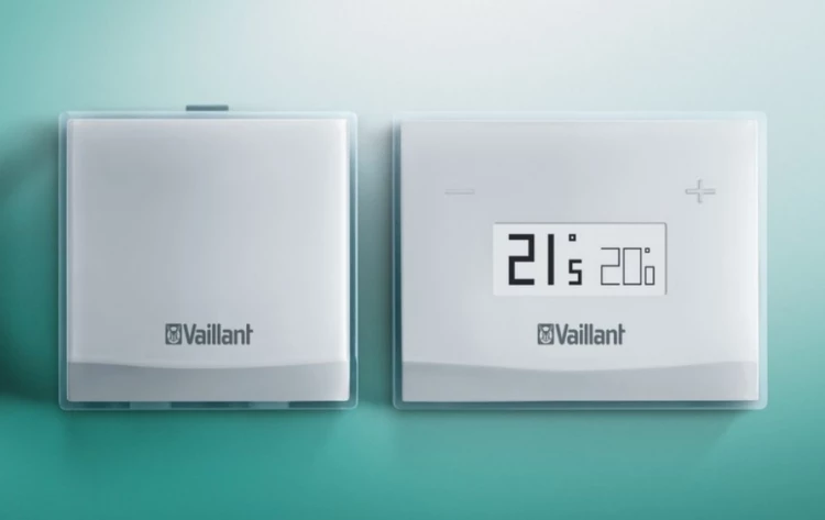 Vaillant eRelax termosztát telefonról távkapcsolható 0020197224